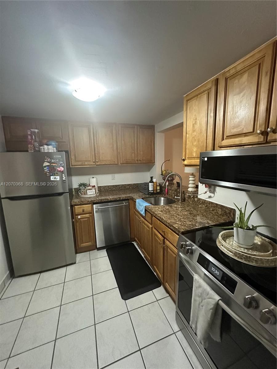 8600 SW 133rd Ave Rd # 209, Miami, FL 33183 photo 4