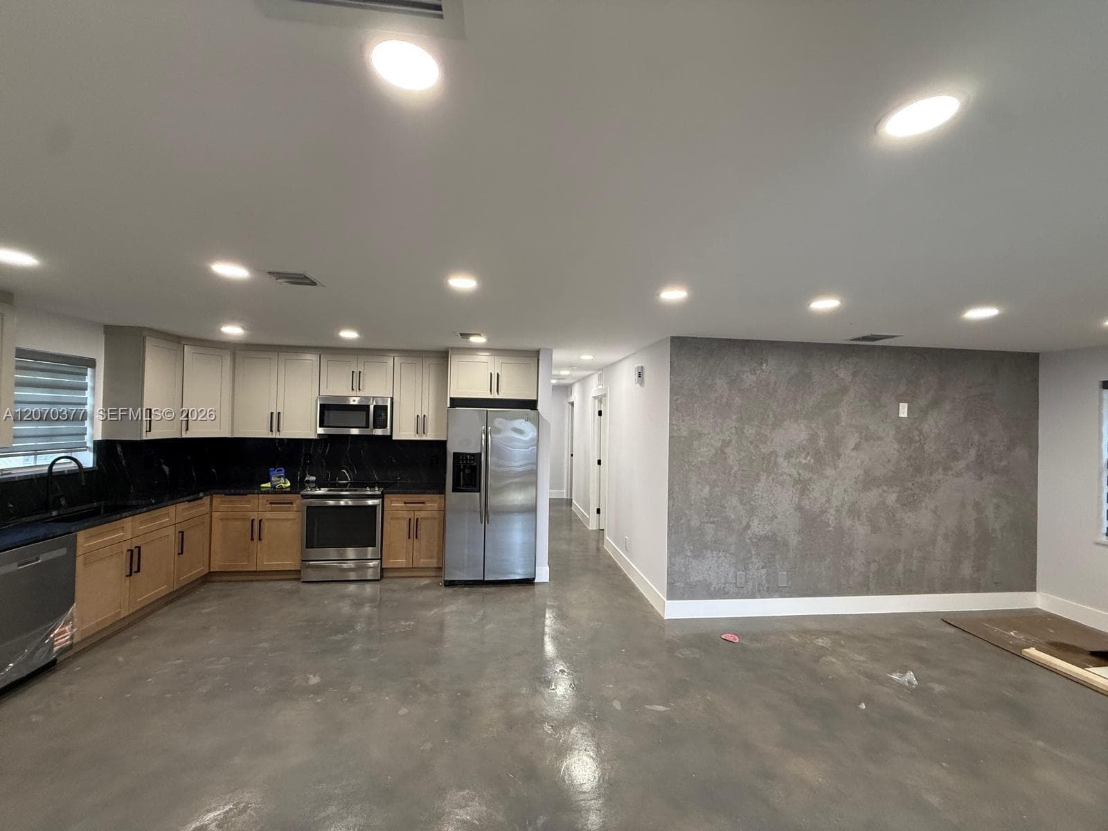 17 SW 6th Ave # 17, Dania Beach, FL 33004 photo 2