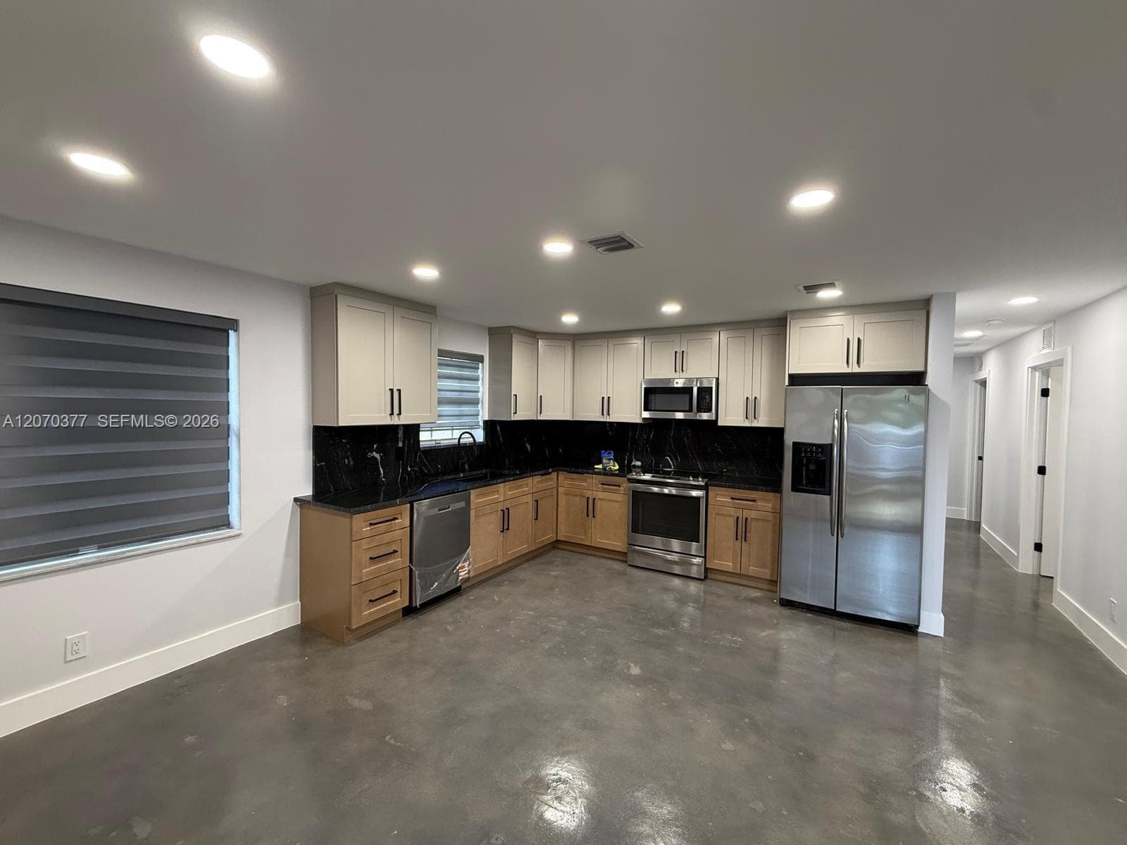17 SW 6th Ave # 17, Dania Beach, FL 33004