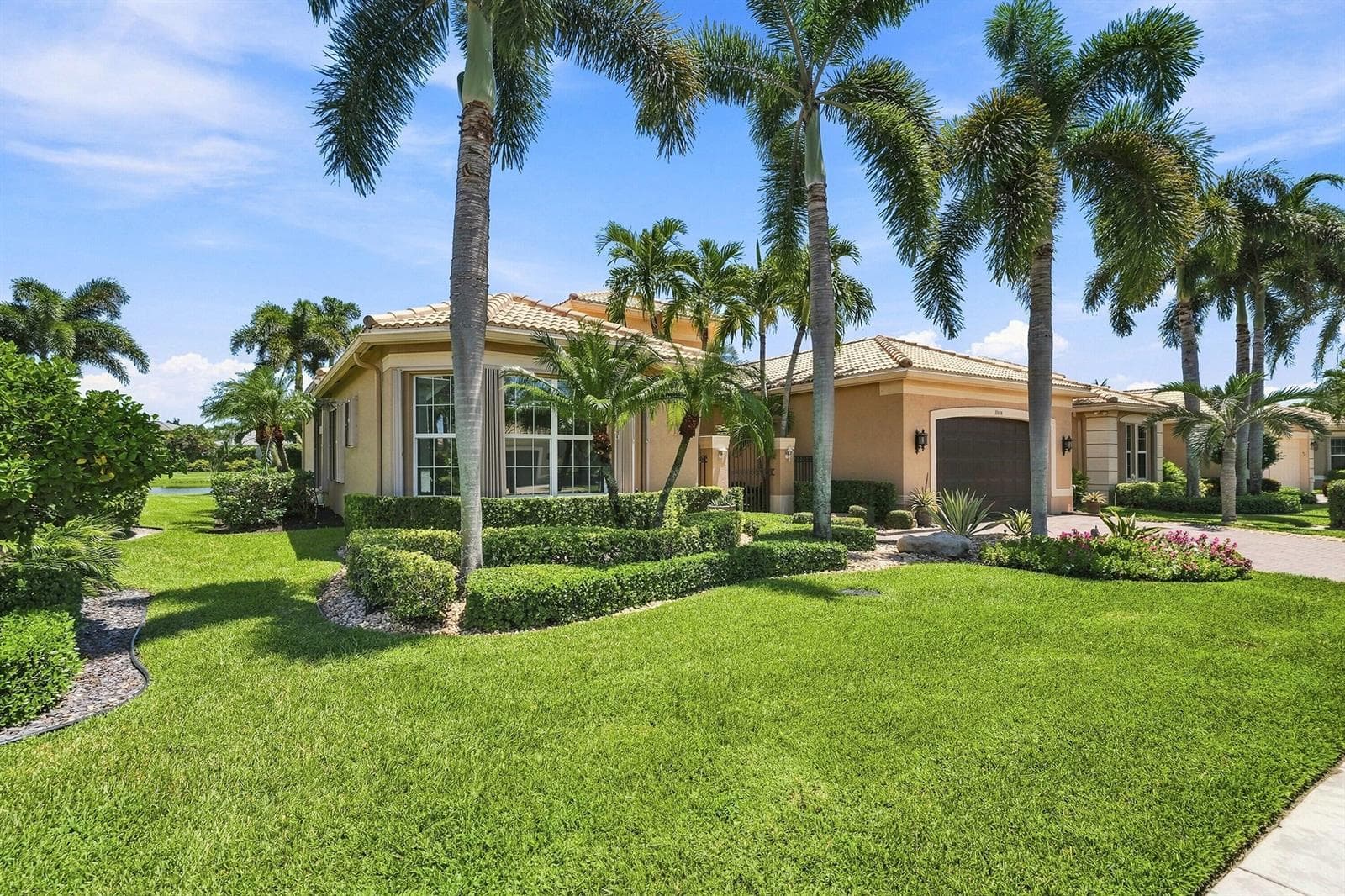 10684 Whitewind Circle, Boynton Beach, FL 33473 photo 3