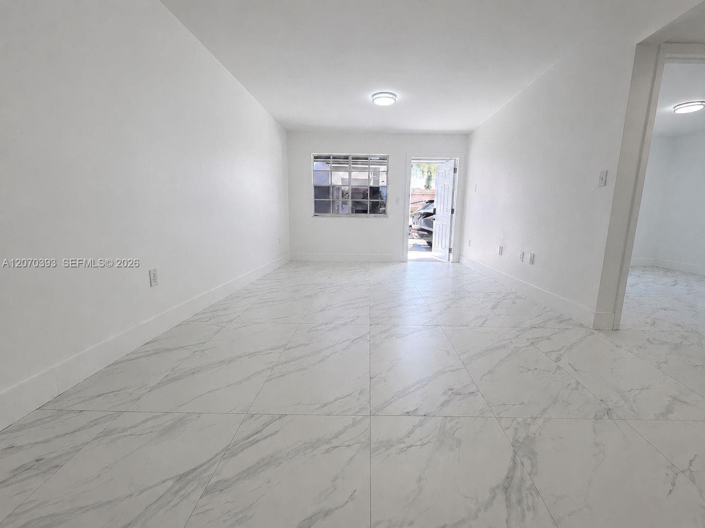 1270 W 42nd St # A103, Hialeah, FL 33012 photo 4