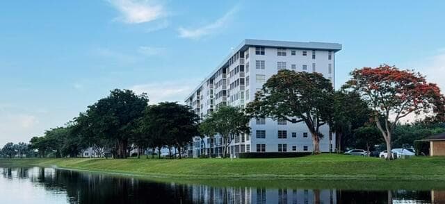 3080 N Course Drive # 407, Pompano Beach, FL 33069 photo 2