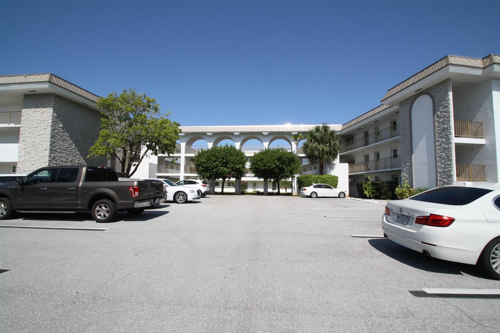 5501 NW 2nd Avenue # 1020, Boca Raton, FL 33487 photo 2