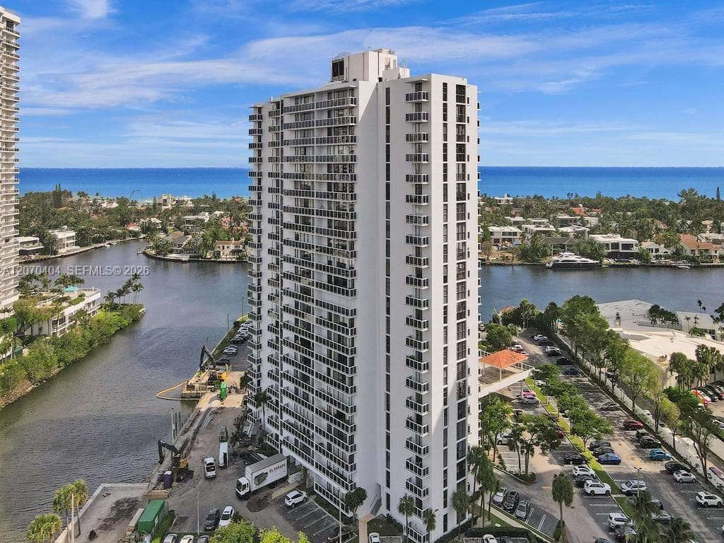 20515 E Country Club Dr # 1641, Aventura, FL 33180 photo 4