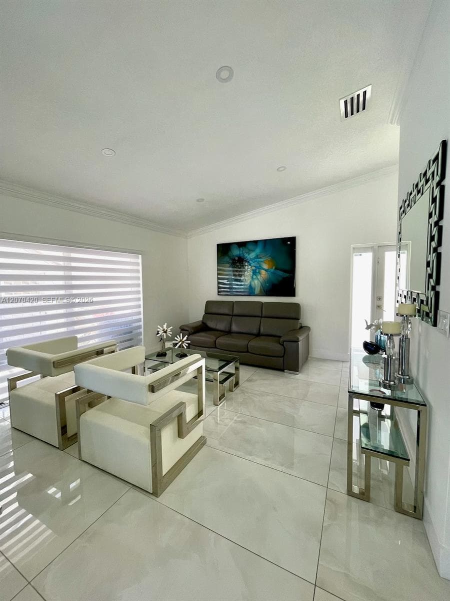 19342 SW 119th Ct, Miami, FL 33177 photo 5