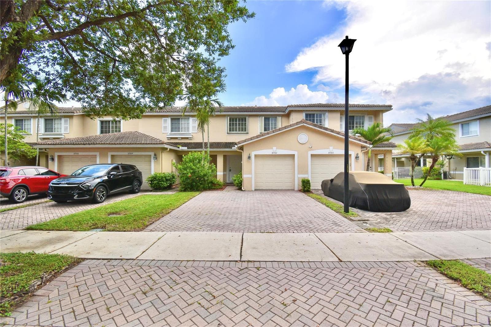 8982 Chambers Street, Tamarac, FL 33321 photo 2