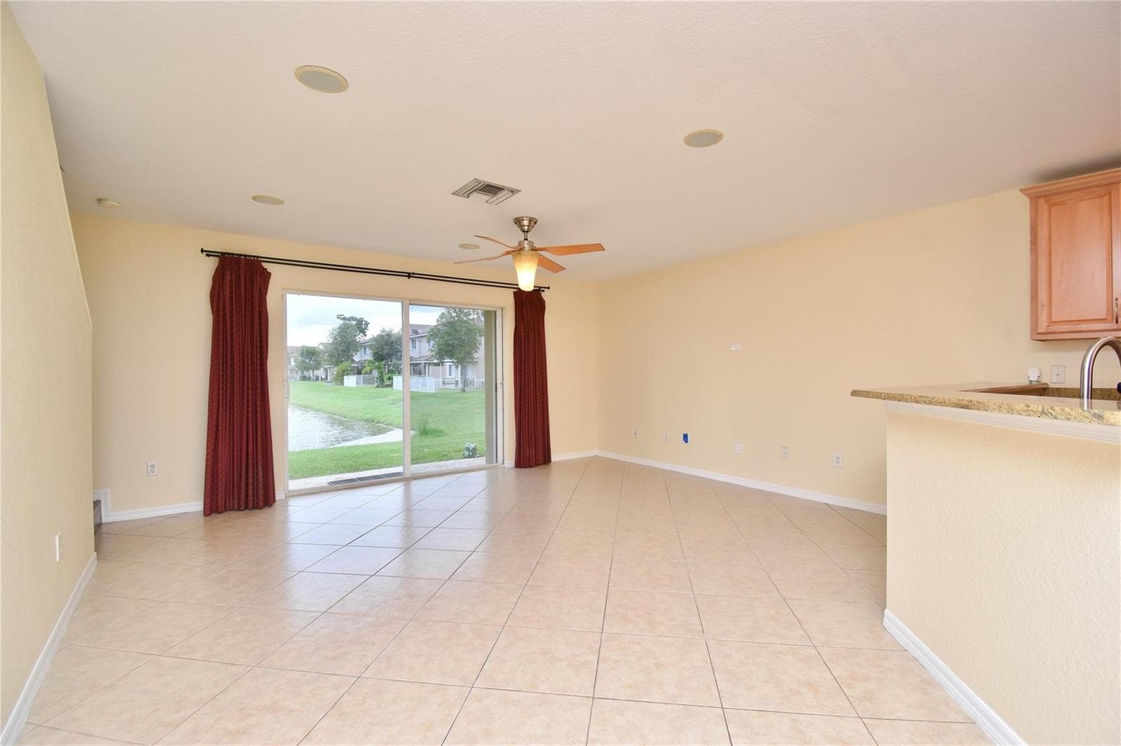 8982 Chambers Street, Tamarac, FL 33321 photo 3