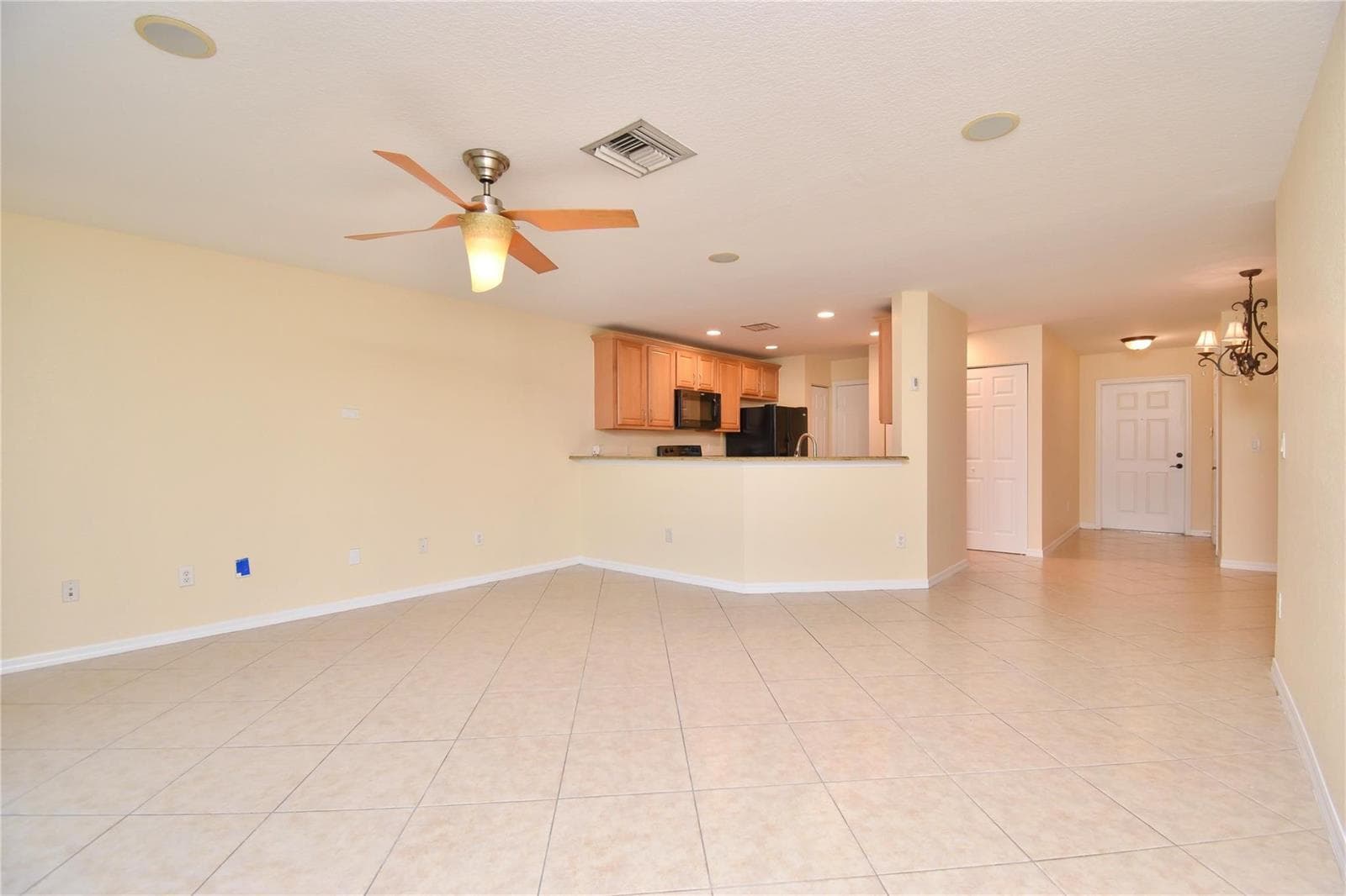 8982 Chambers Street, Tamarac, FL 33321 photo 4
