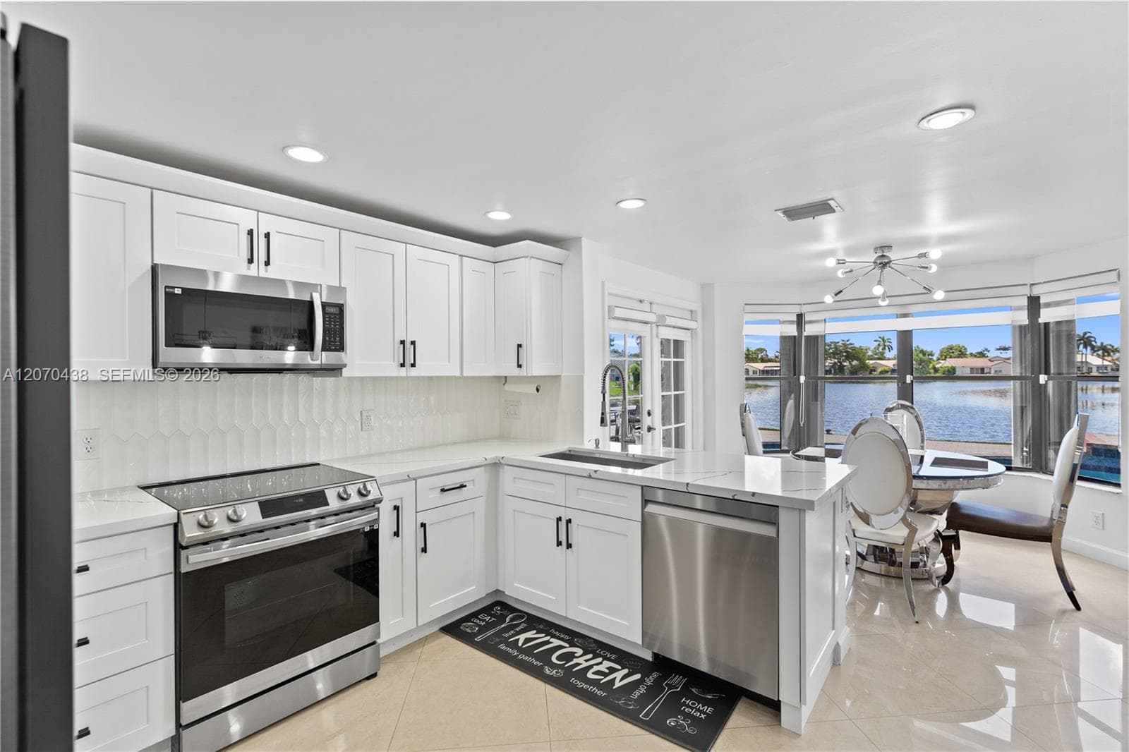 451 NW 194th Ave, Pembroke Pines, FL 33029 photo 3