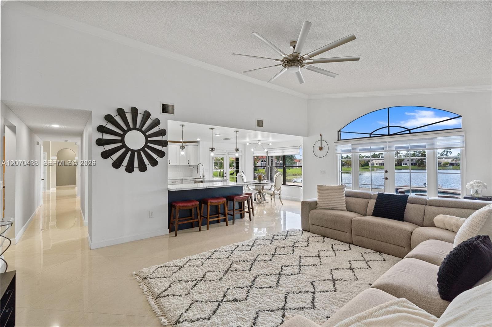 451 NW 194th Ave, Pembroke Pines, FL 33029 photo 5