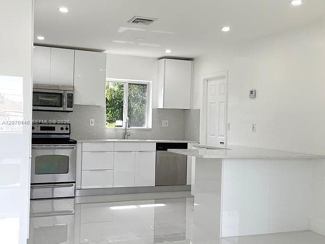 15900 SW 102nd Ave # 0, Miami, FL 33157 photo 3