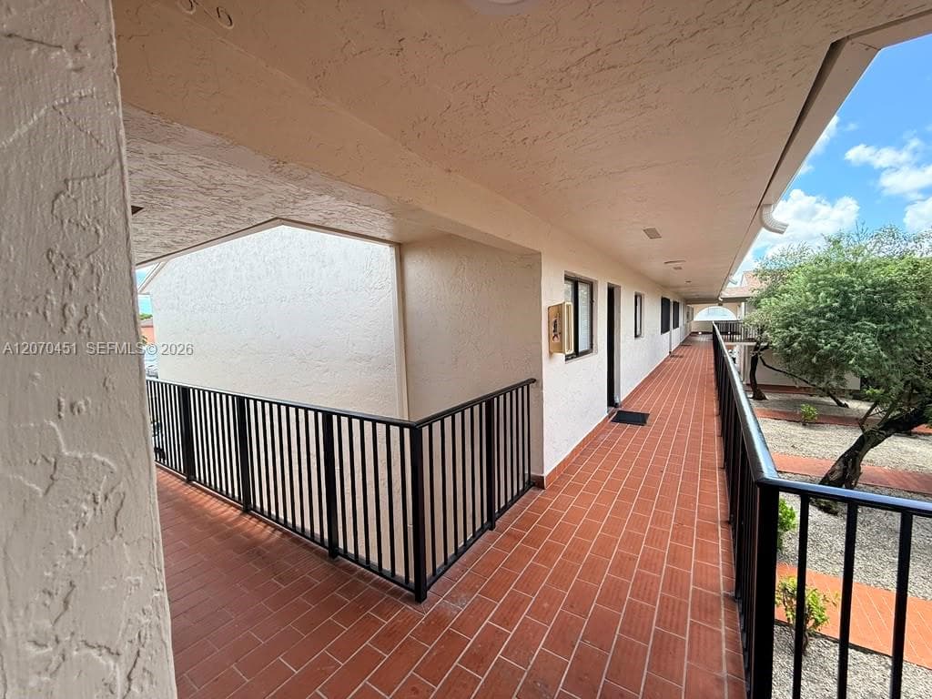 6278 W 22nd Ct # 14, Hialeah, FL 33016 photo 2