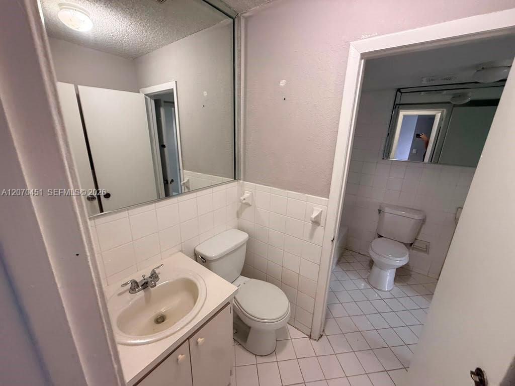 6278 W 22nd Ct # 14, Hialeah, FL 33016 photo 5