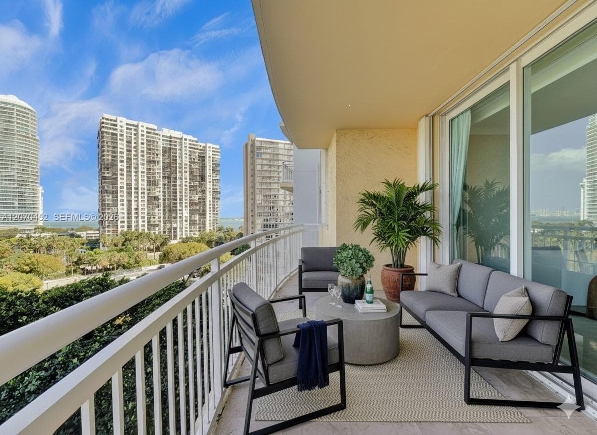 2475 Brickell Ave # 804, Miami, FL 33129