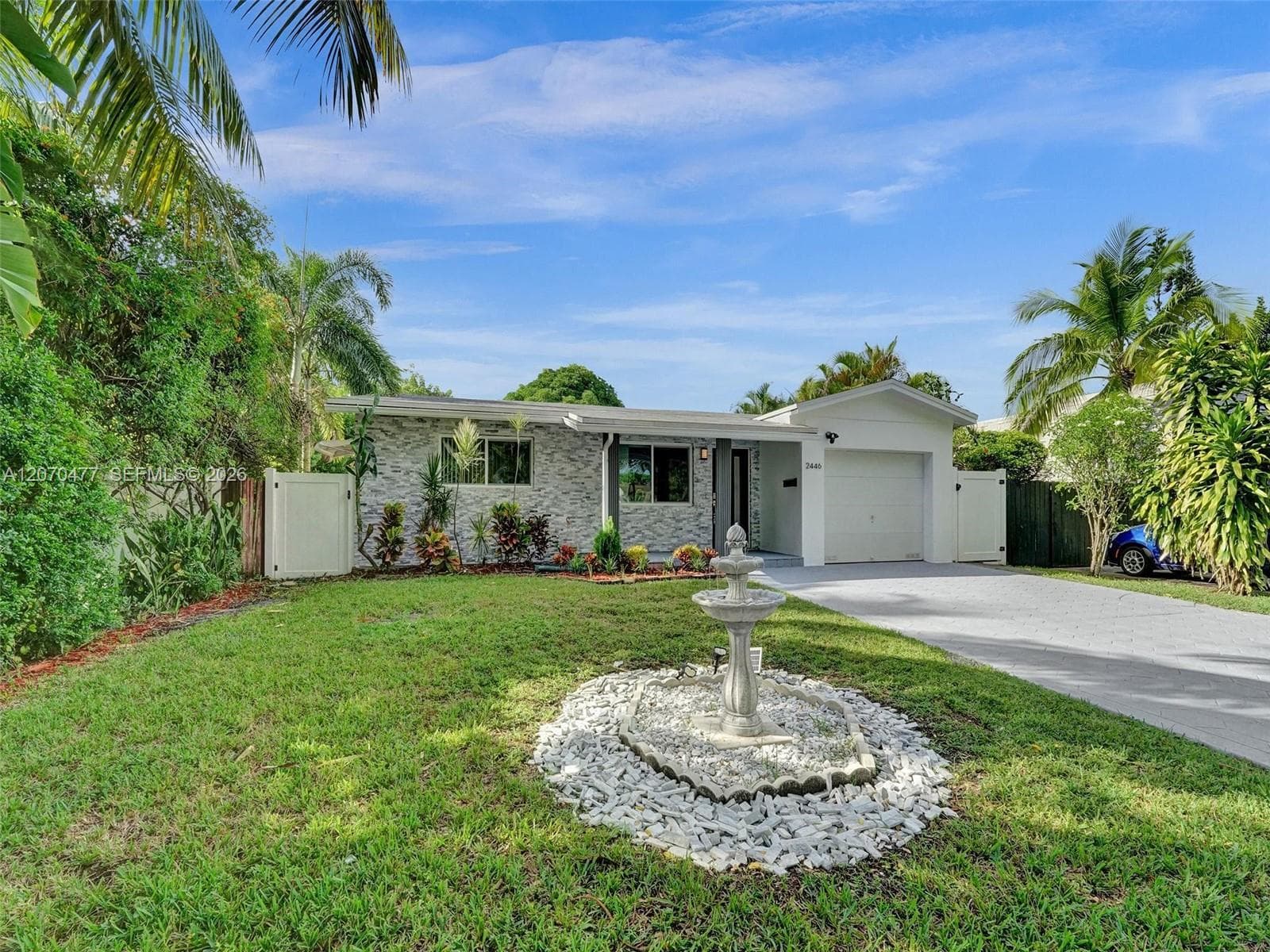 2446 Fillmore St, Hollywood, FL 33020 photo 5