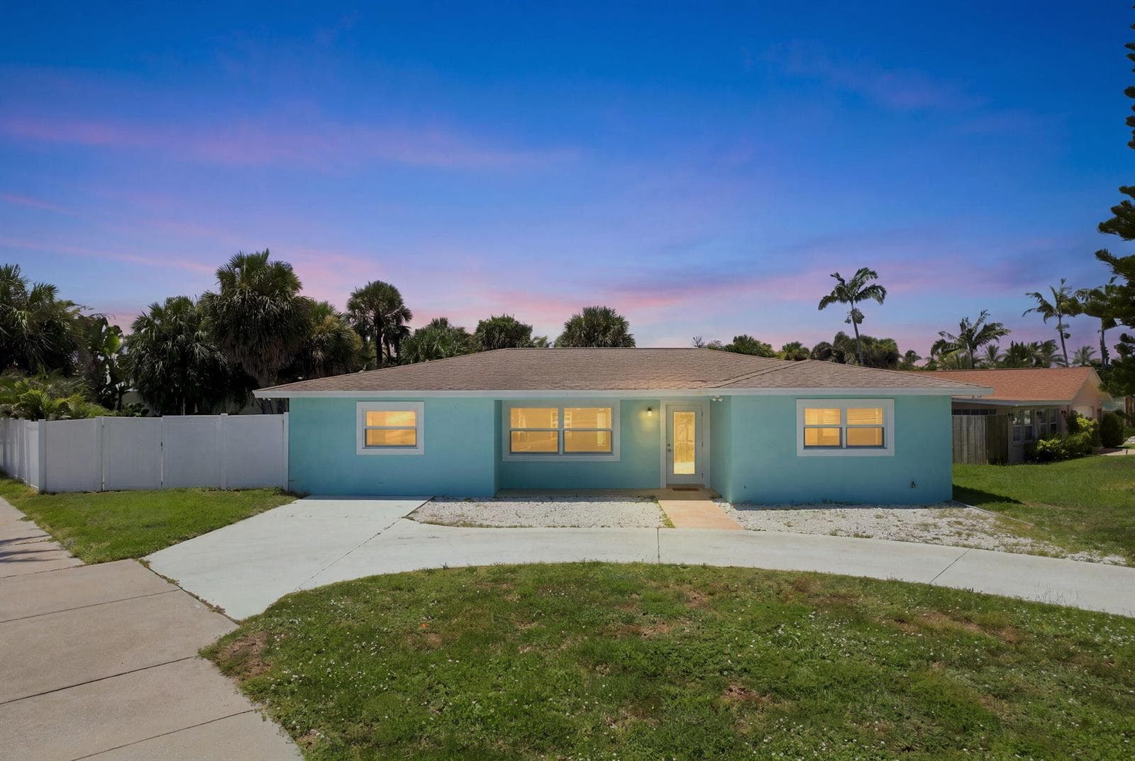 1935 CYPRESS Avenue, Fort Pierce, FL 34949 photo 2