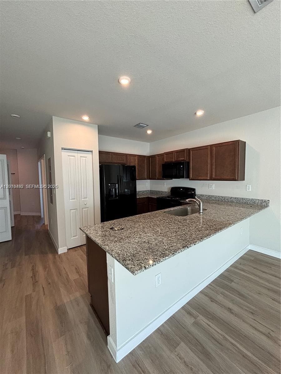 1021 NW 5th St, Florida City, FL 33034 photo 2