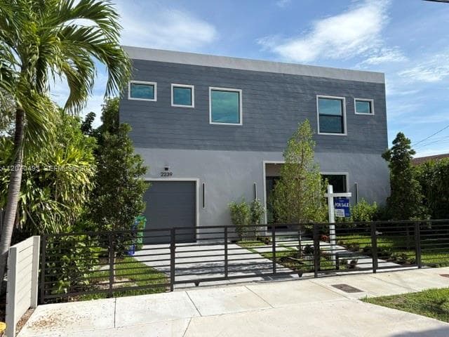 2239 SW 14th St, Miami, FL 33145 photo 2