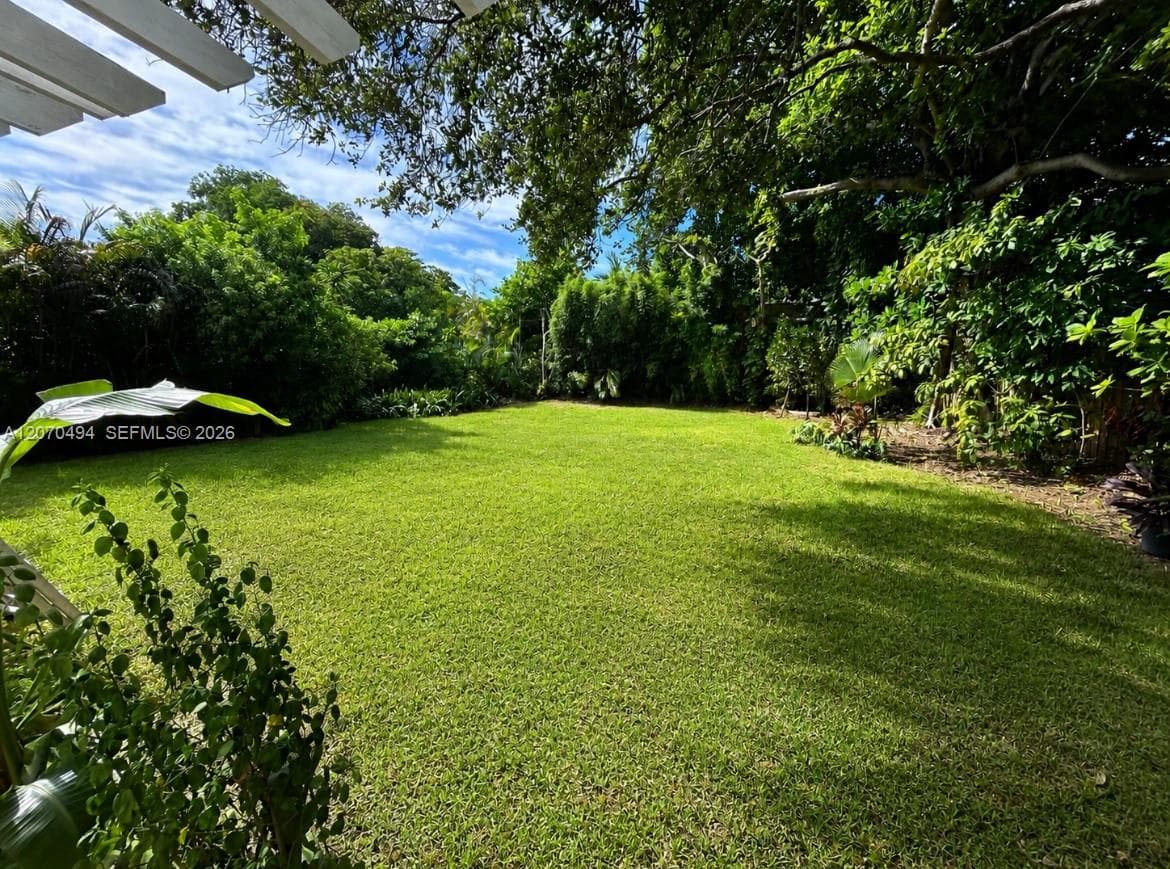 585 NE 121st St, North Miami, FL 33161 photo 3