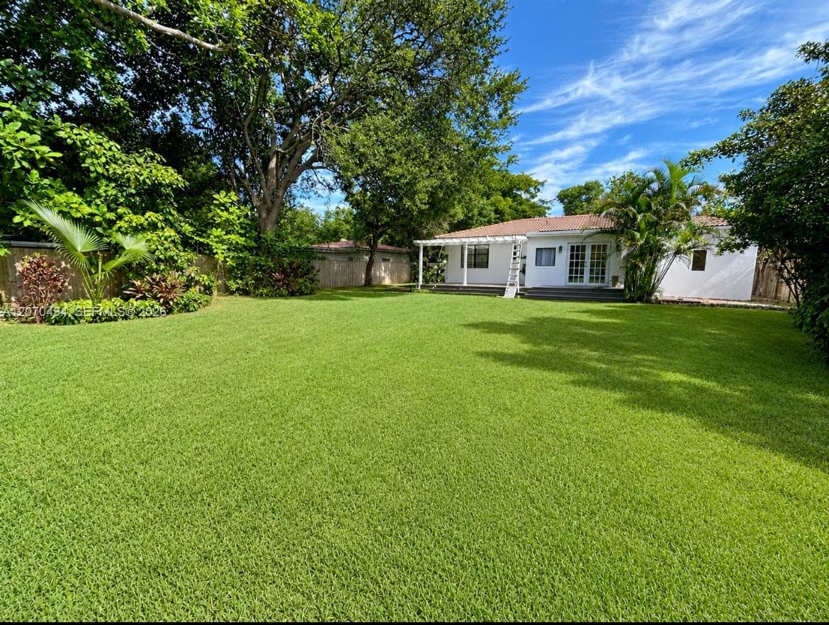 585 NE 121st St, North Miami, FL 33161 photo 4
