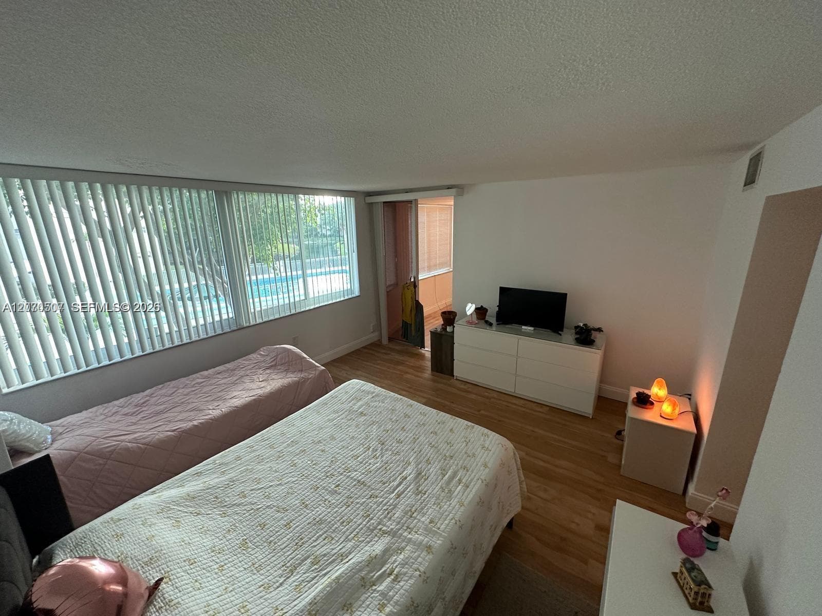 1680 NE 191st St # 209-2, Miami, FL 33179 photo 2