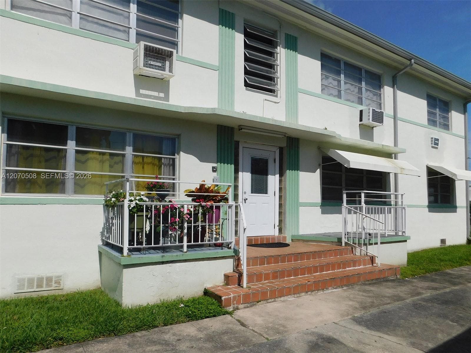 1735 Marseille Dr # 2, Miami Beach, FL 33141 photo 2
