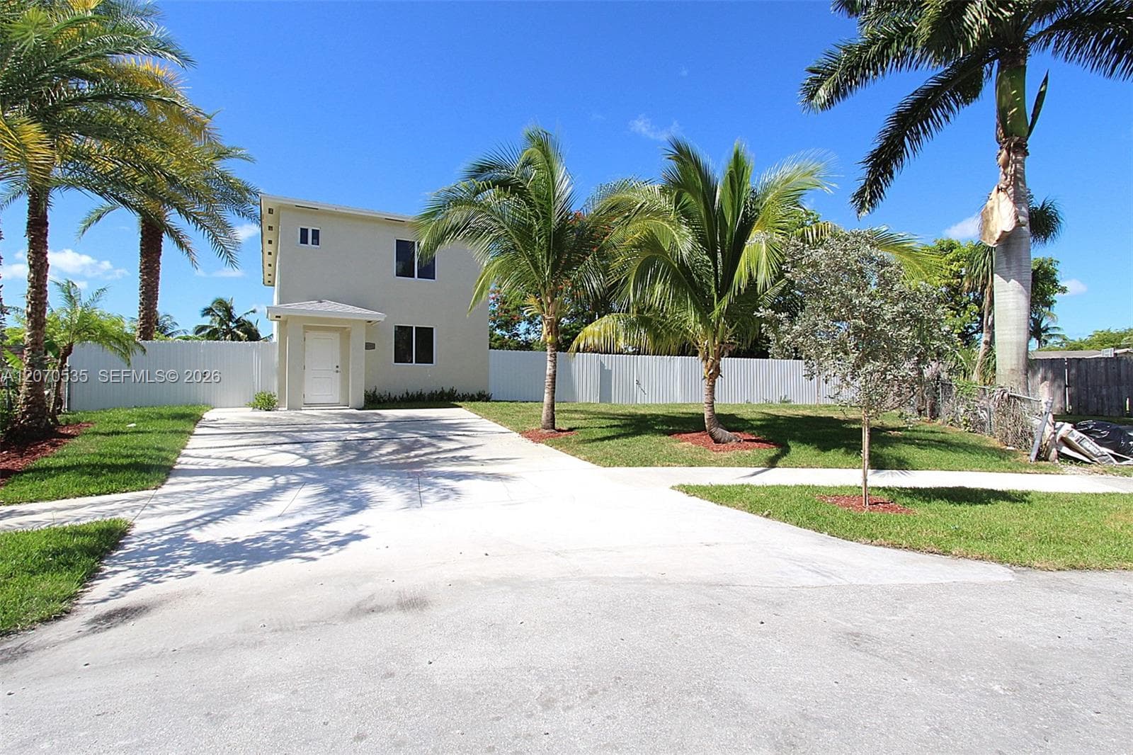 16035 SW 299th Ter, Homestead, FL 33033 photo 2