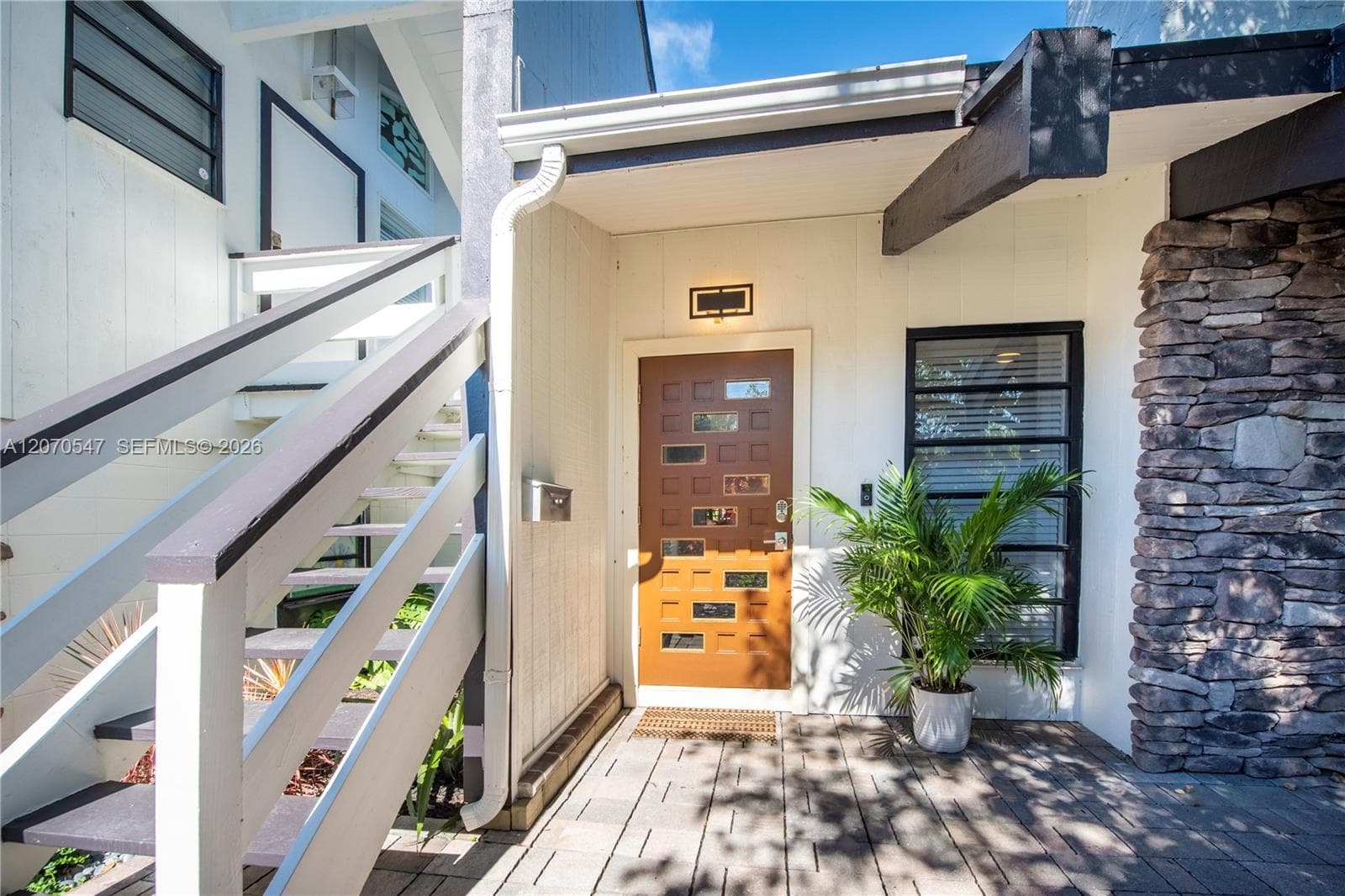 1501 NE 24th St # 1, Wilton Manors, FL 33305 photo 3
