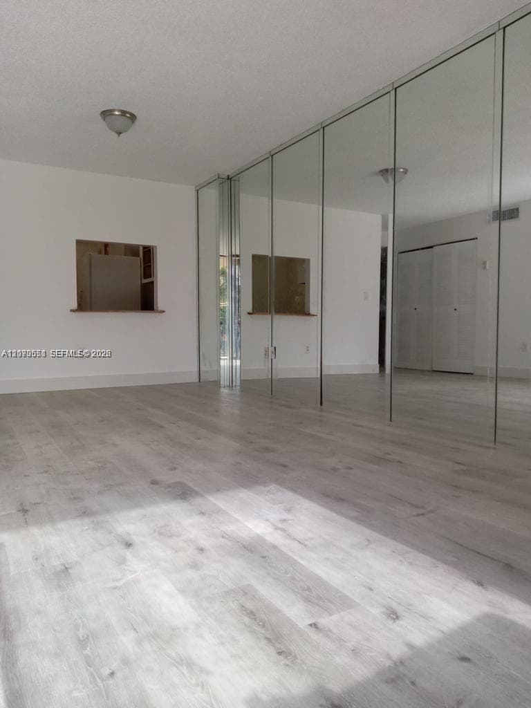 16751 NE 9th Ave # 211, North Miami Beach, FL 33162 photo 4