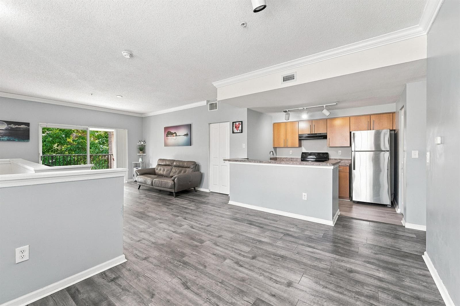 5940 W Sample Road # 308, Coral Springs, FL 33067 photo 2