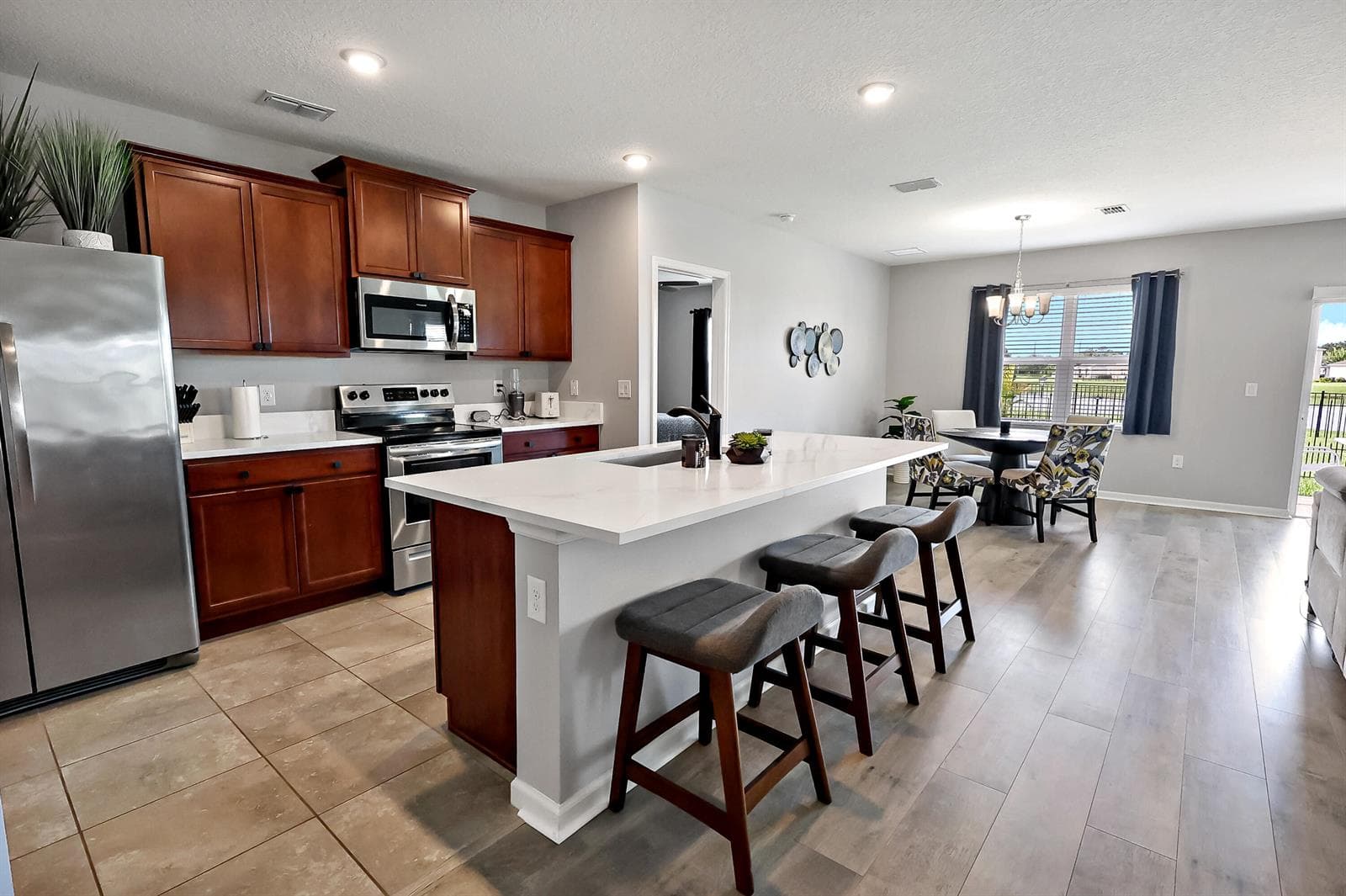 2709 Granville Manor SW, Vero Beach, FL 32968 photo 4