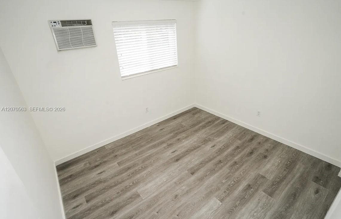 1043 NW 5th St # 5, Miami, FL 33128 photo 5