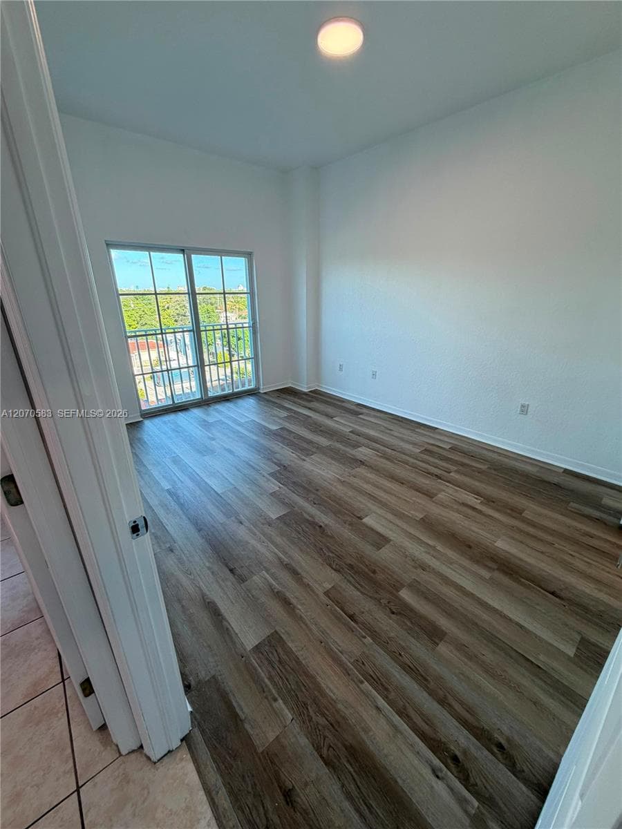 295 NW 57th Ave # 508, Miami, FL 33126 photo 5