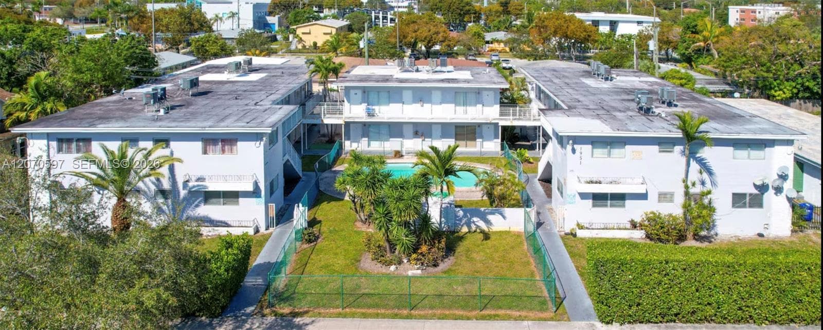 1951 NE 167th St # 15, North Miami Beach, FL 33162 photo 2