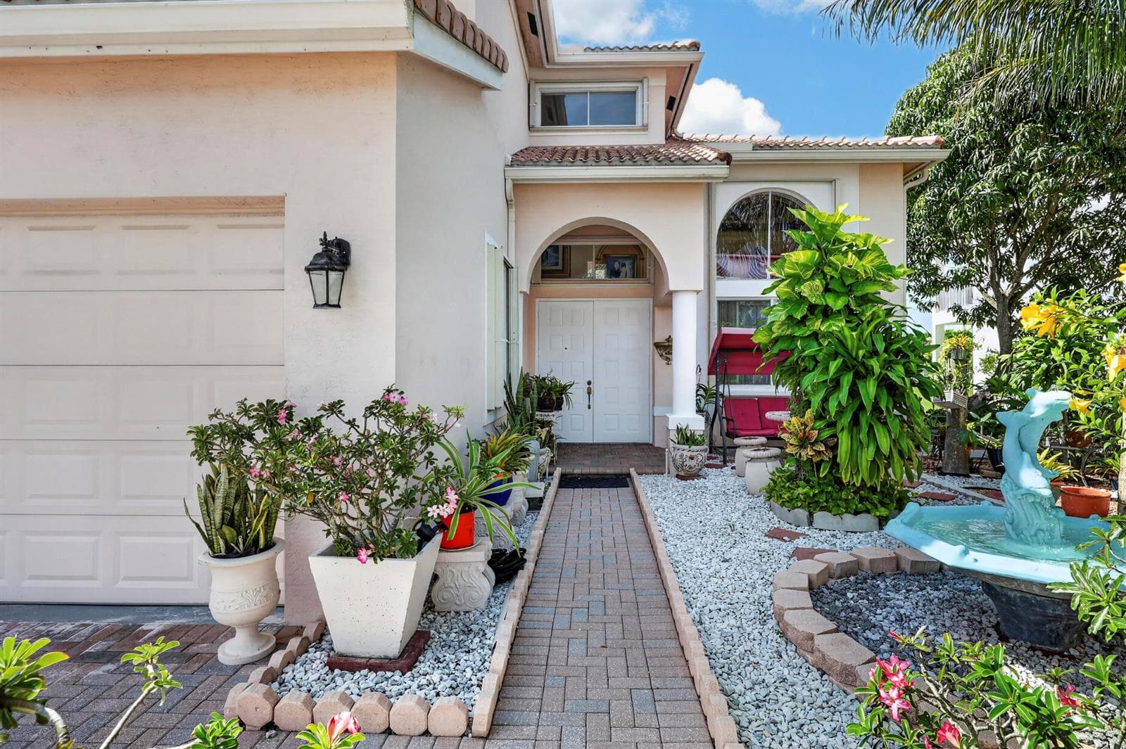 120 ISOLA Circle, Royal Palm Beach, FL 33411 photo 5