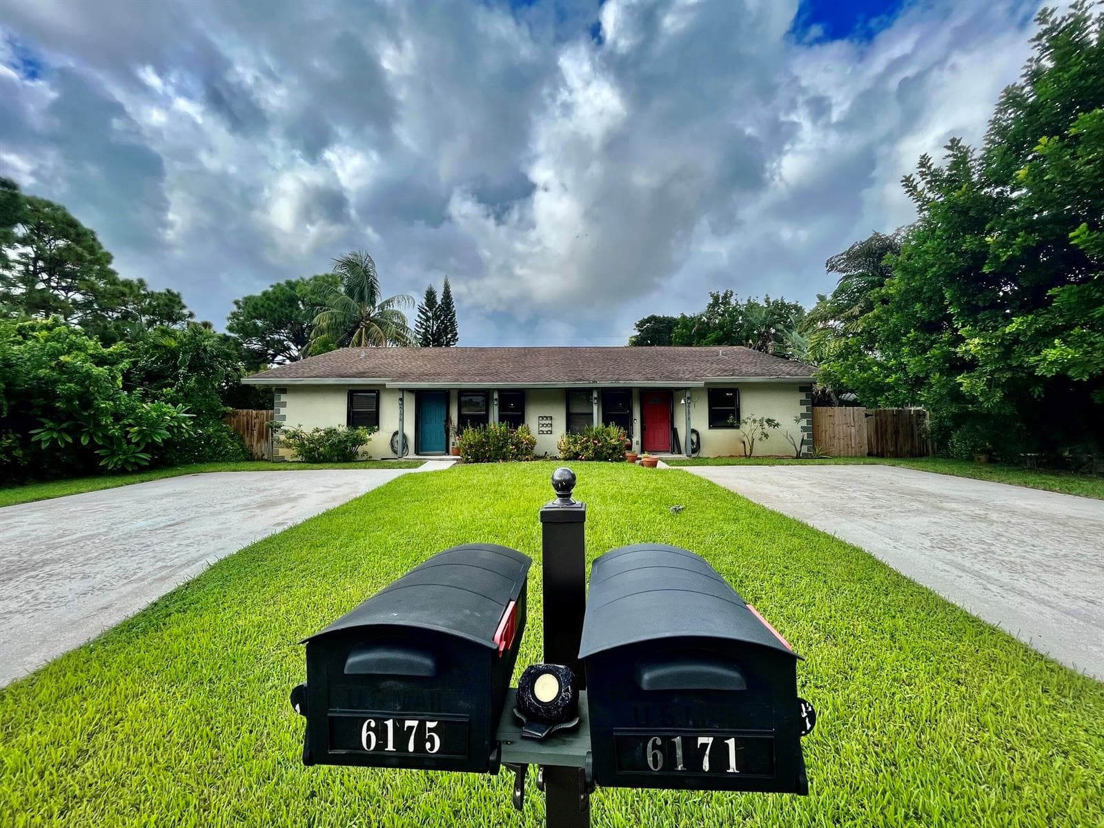 6171 ROGER Street, Jupiter, FL 33458