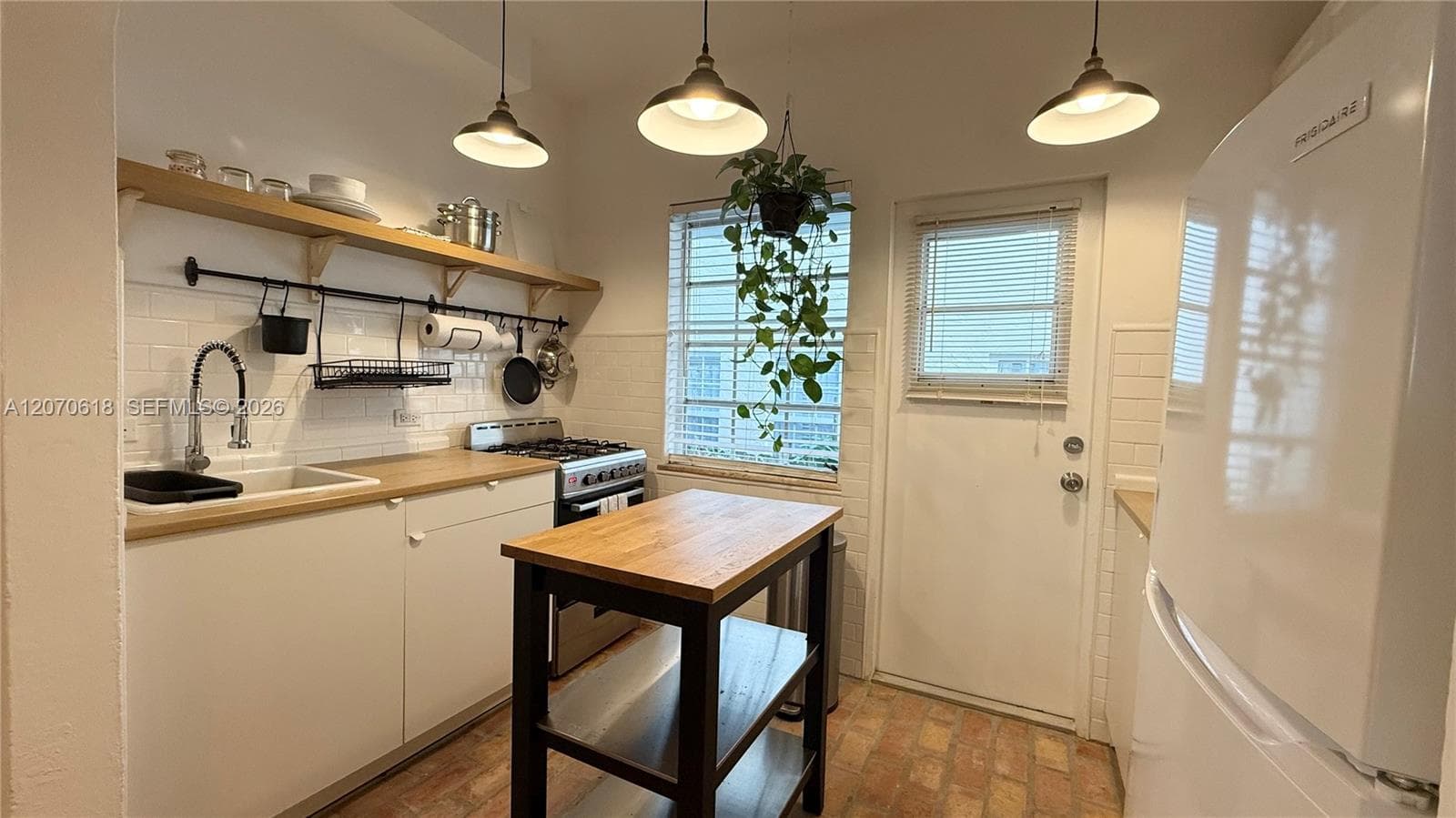 1250 Drexel Ave # 9, Miami Beach, FL 33139 photo 5