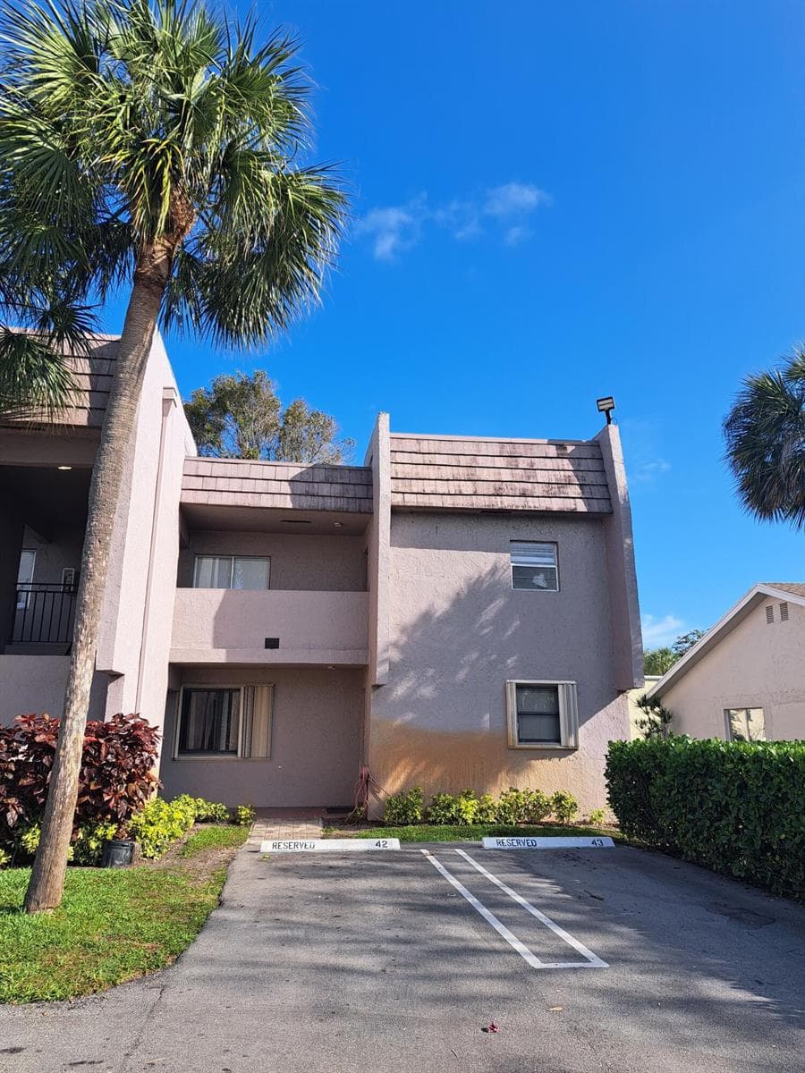 2929 ZORNO Way # 207, Delray Beach, FL 33445