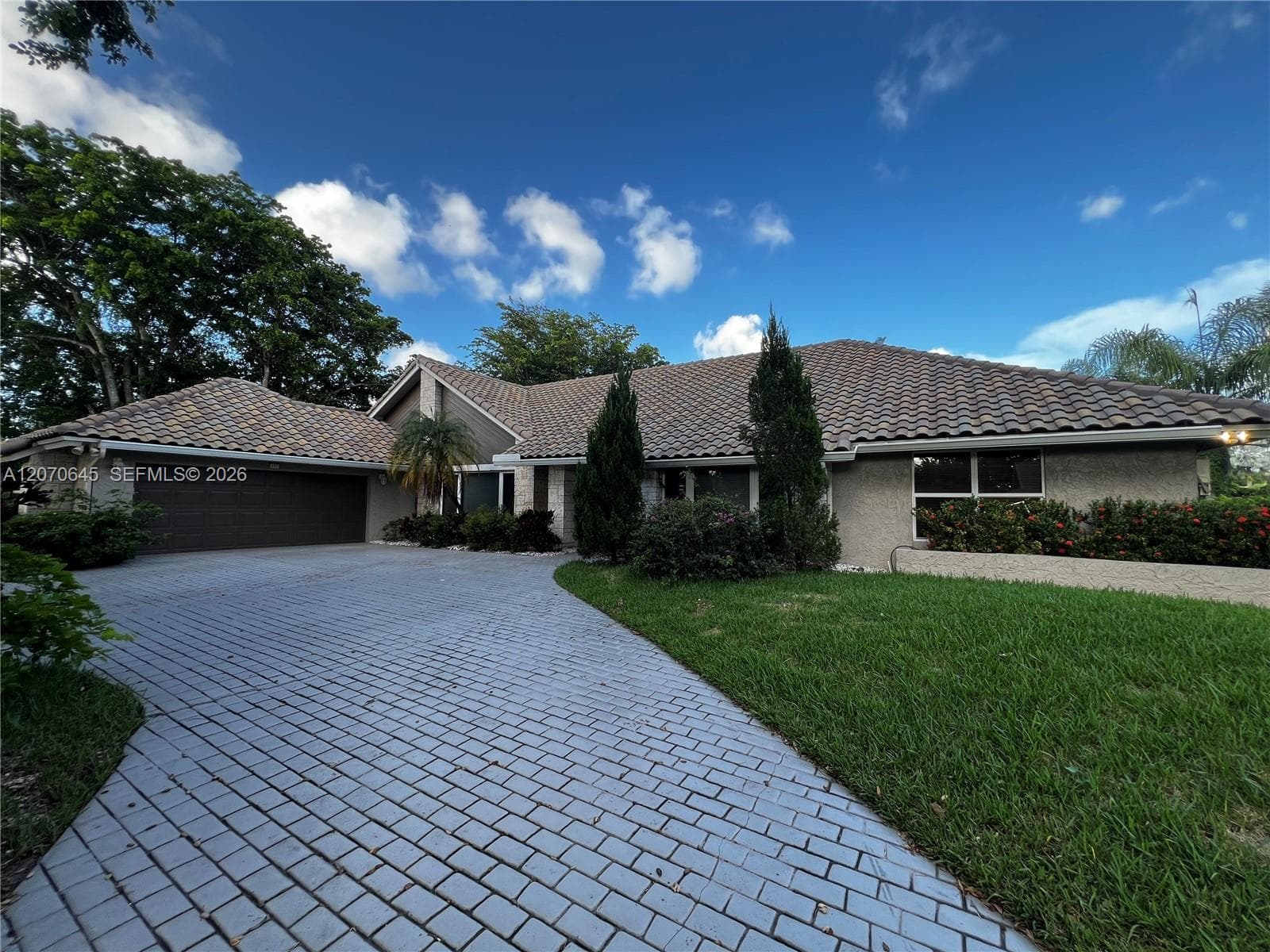 297 NW 104th Ave, Coral Springs, FL 33071 photo 2
