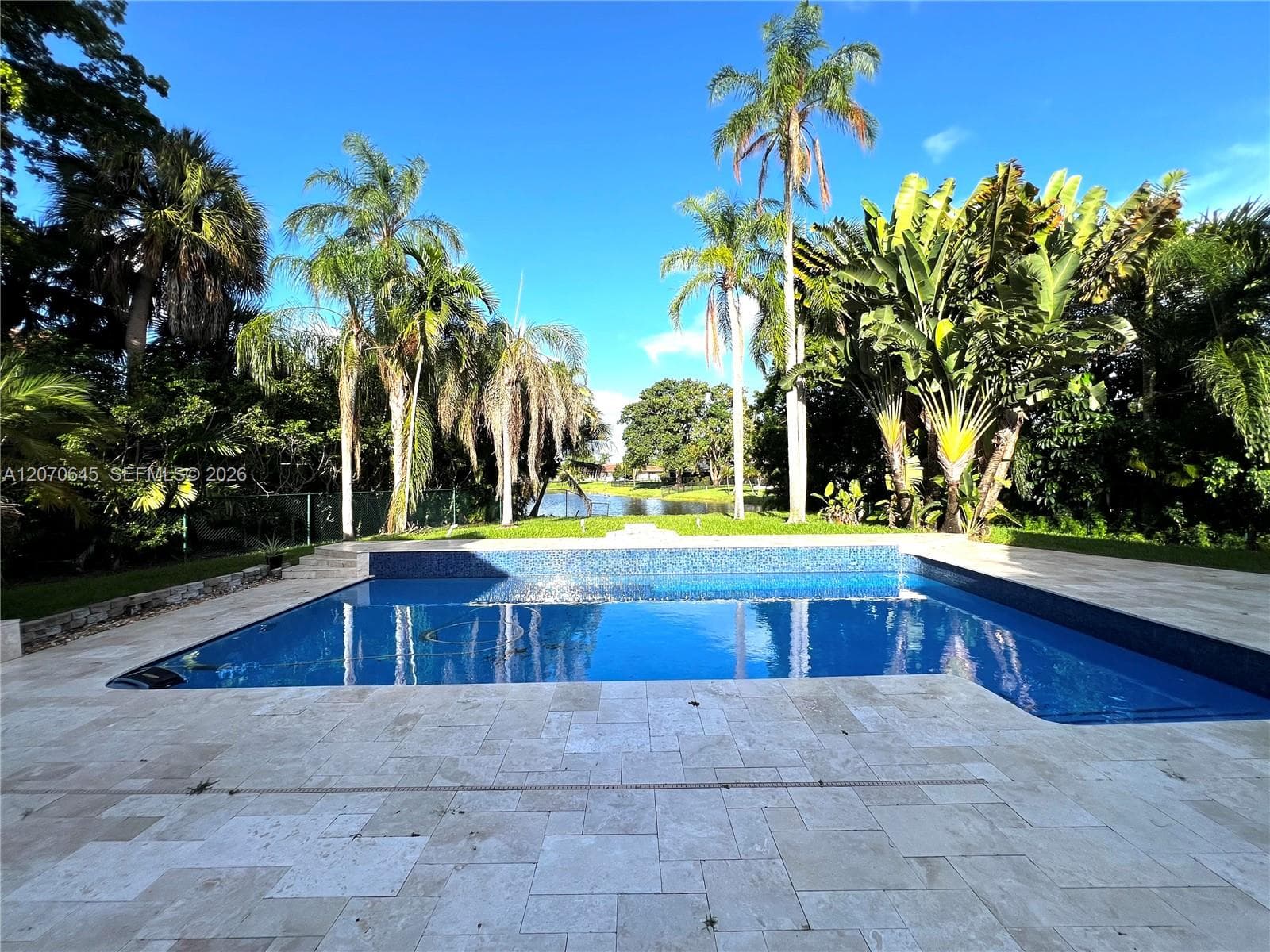 297 NW 104th Ave, Coral Springs, FL 33071