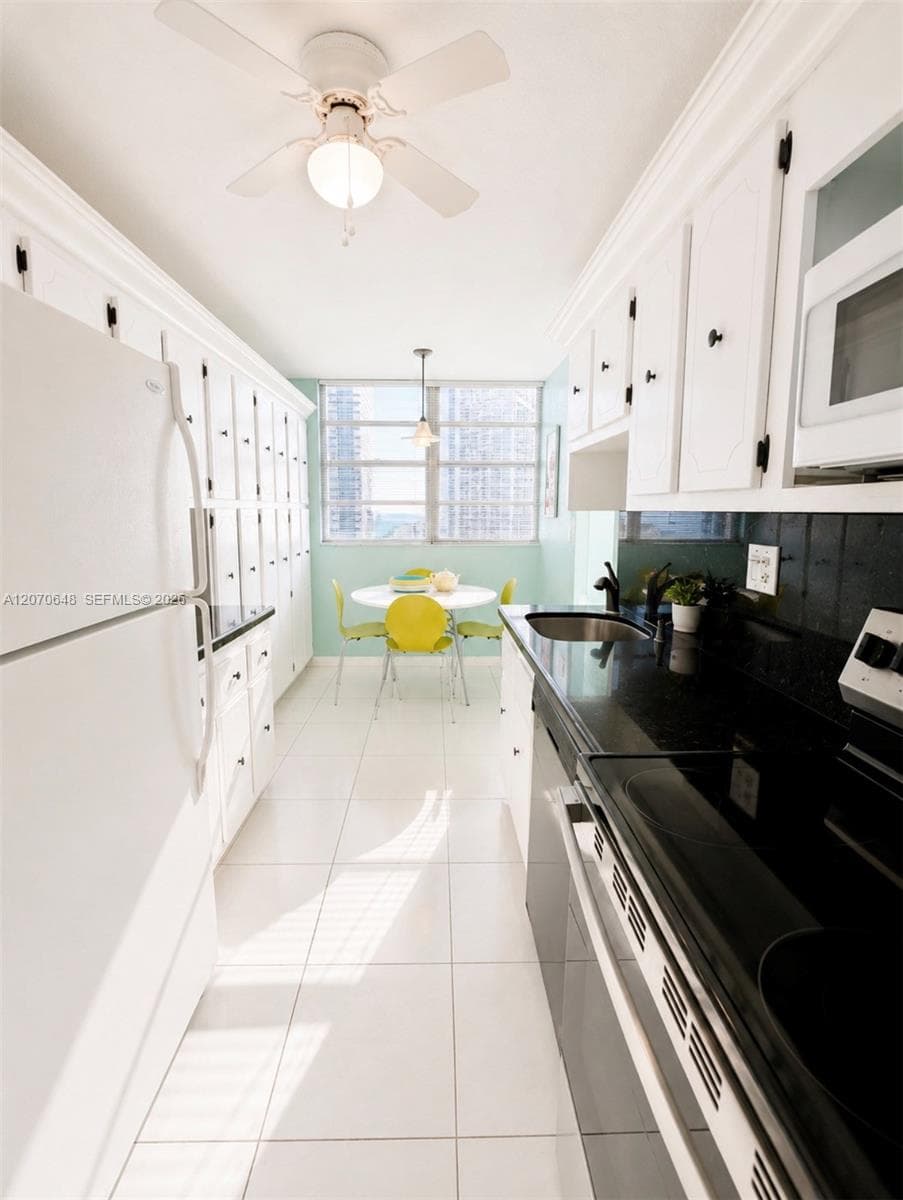 1833 S Ocean Dr # 1202, Hallandale Beach, FL 33009 photo 5