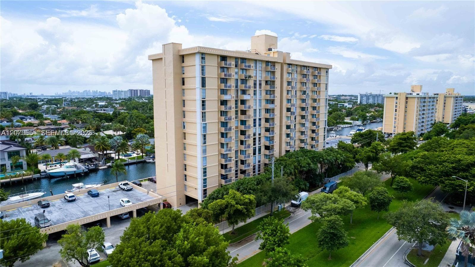 2350 NE 135th St # 403, North Miami, FL 33181
