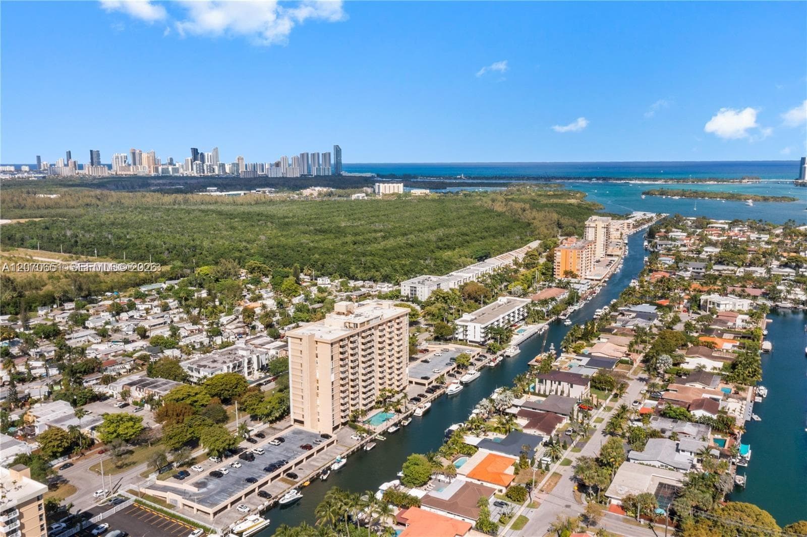 2350 NE 135th St # 403, North Miami, FL 33181 photo 5