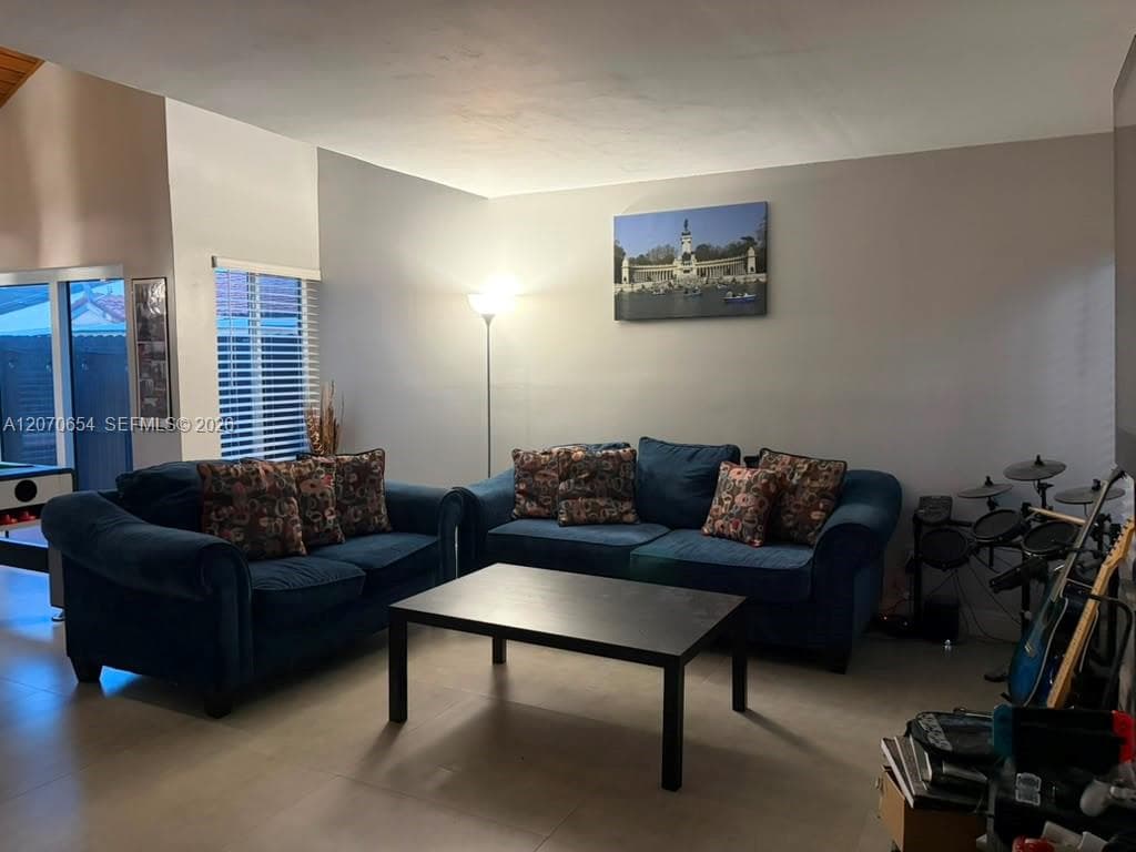10051 SW 147th Pl, Miami, FL 33196 photo 4
