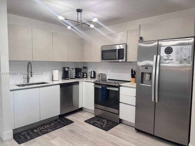 19380 NE 26 AVE # 304, Miami, FL 33180 photo 2
