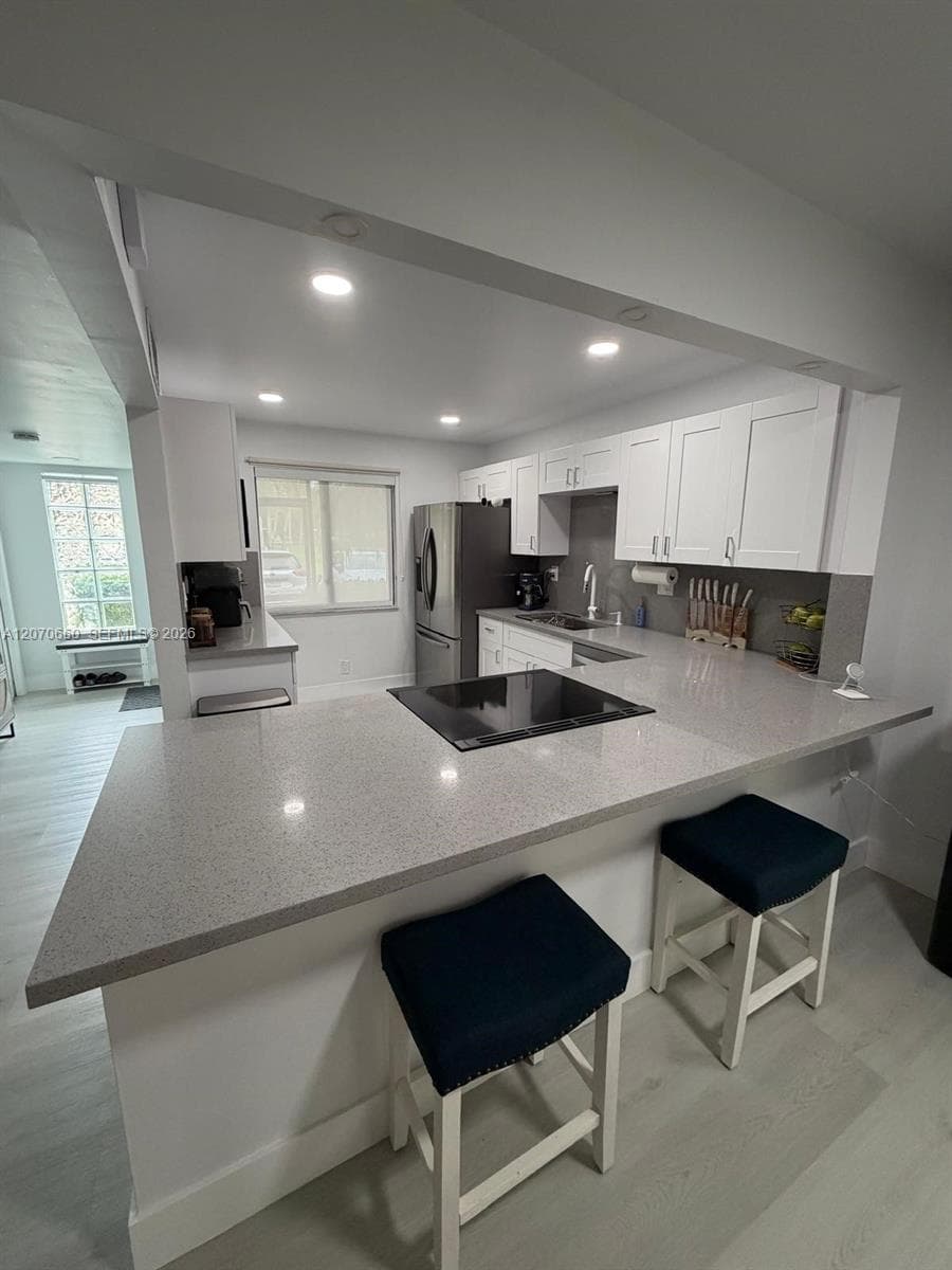 331 Lakeview Dr # 101, Weston, FL 33326 photo 2