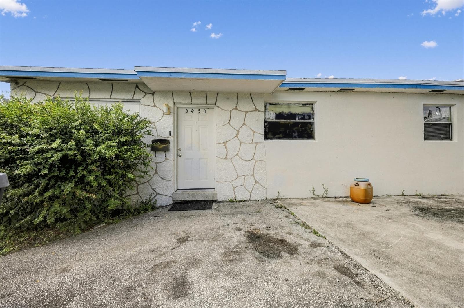 5450 FLETCHER Street, Hollywood, FL 33021 photo 3