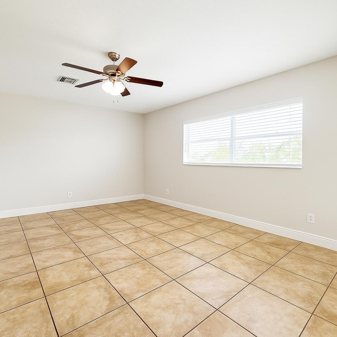 480 W Camino Real, Boca Raton, FL 33432 photo 3