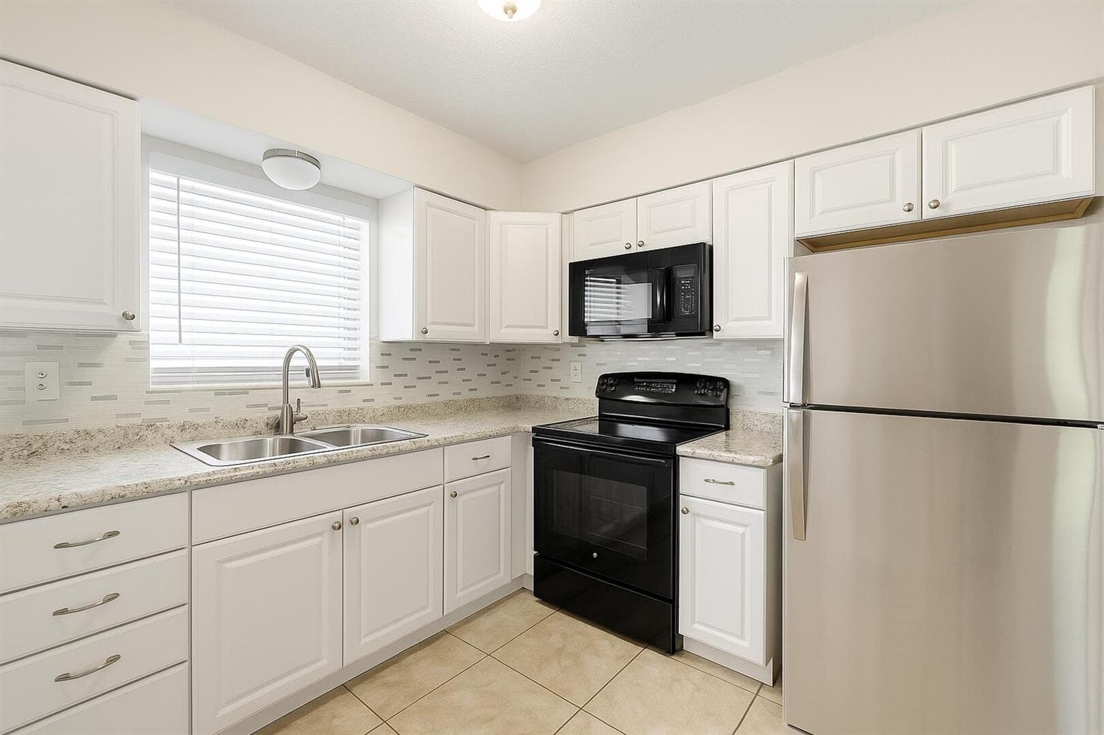 480 W Camino Real, Boca Raton, FL 33432