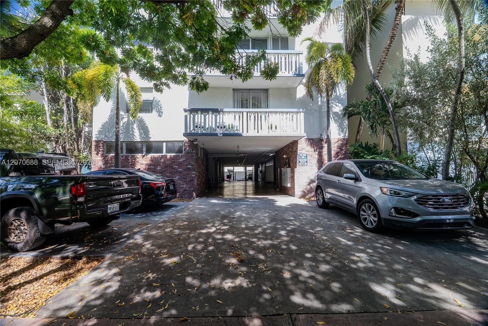 921 Jefferson Ave # 3C, Miami Beach, FL 33139